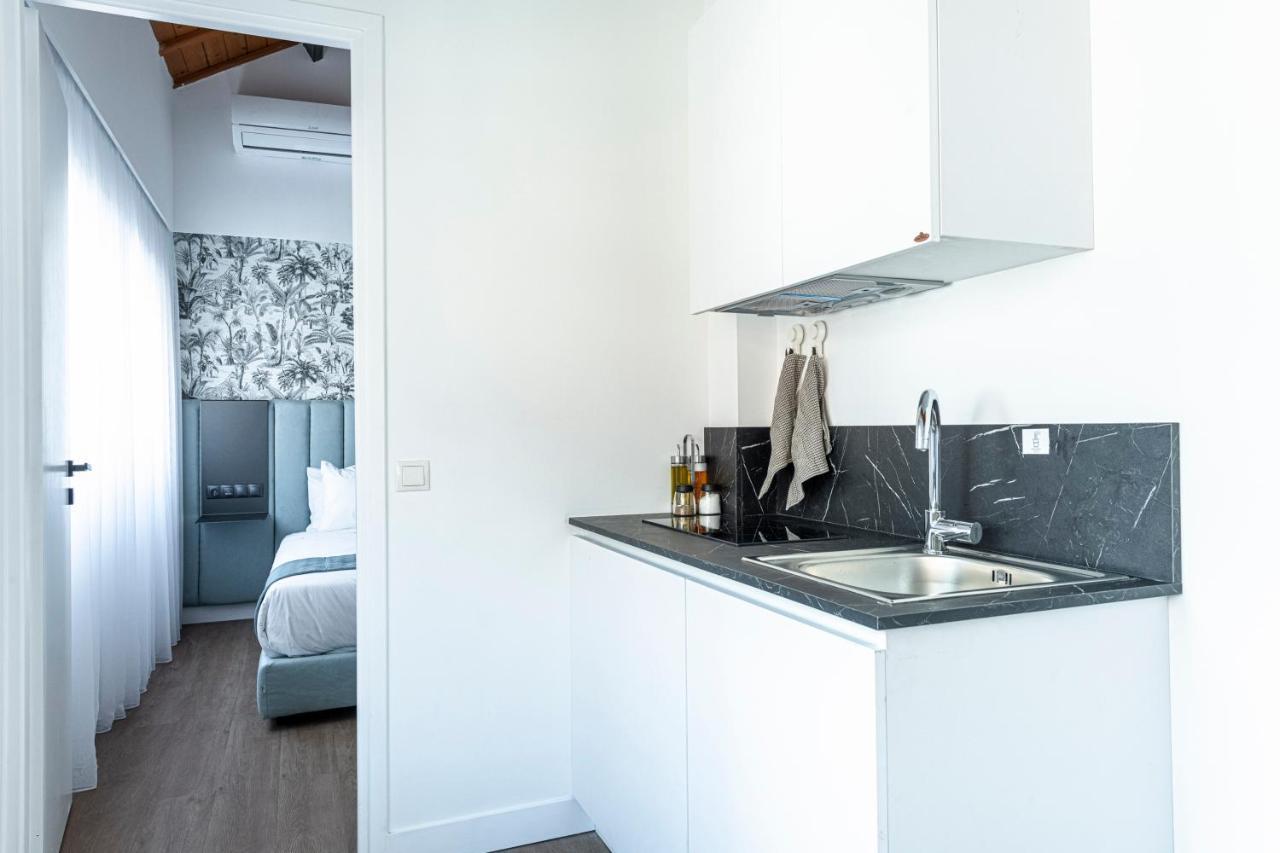 Phaedrus Living Executive Kriel Suites 101 Athènes Extérieur photo
